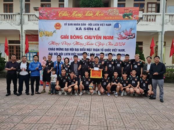 Khai mạc giải bóng chuyền “Mừng Đảng Mừng Xuân” Giáp Thìn năm 2024